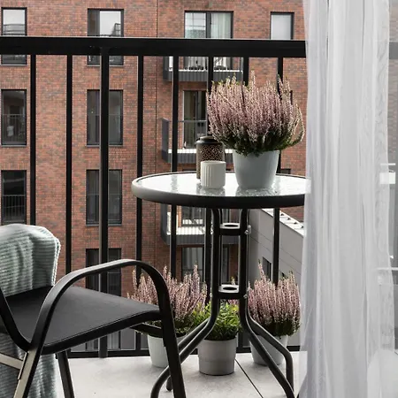 Apartman 57madalinskiego5, Parking, Klimatyzacja, Blisko Pkp *